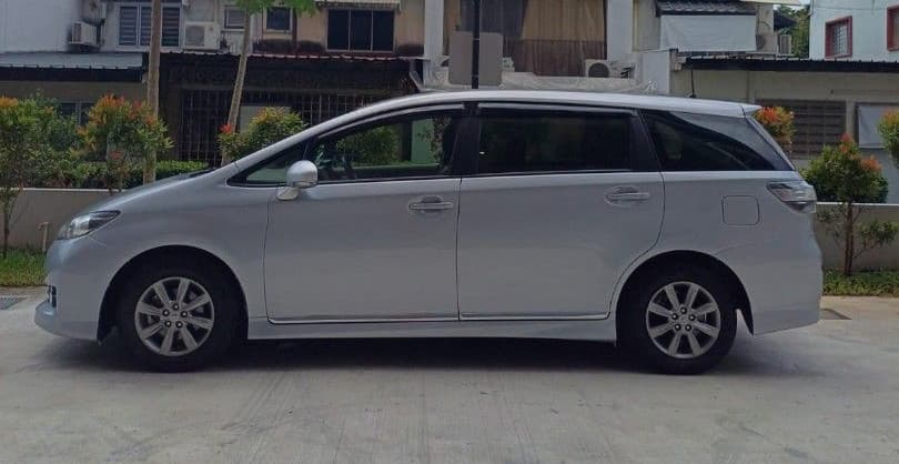 Toyota Wish 1.8A